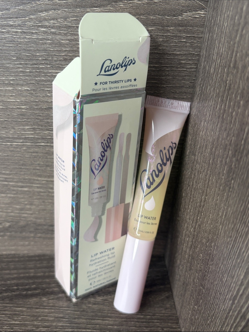❤️$12 NWT Lanolips Lip Water 10ml